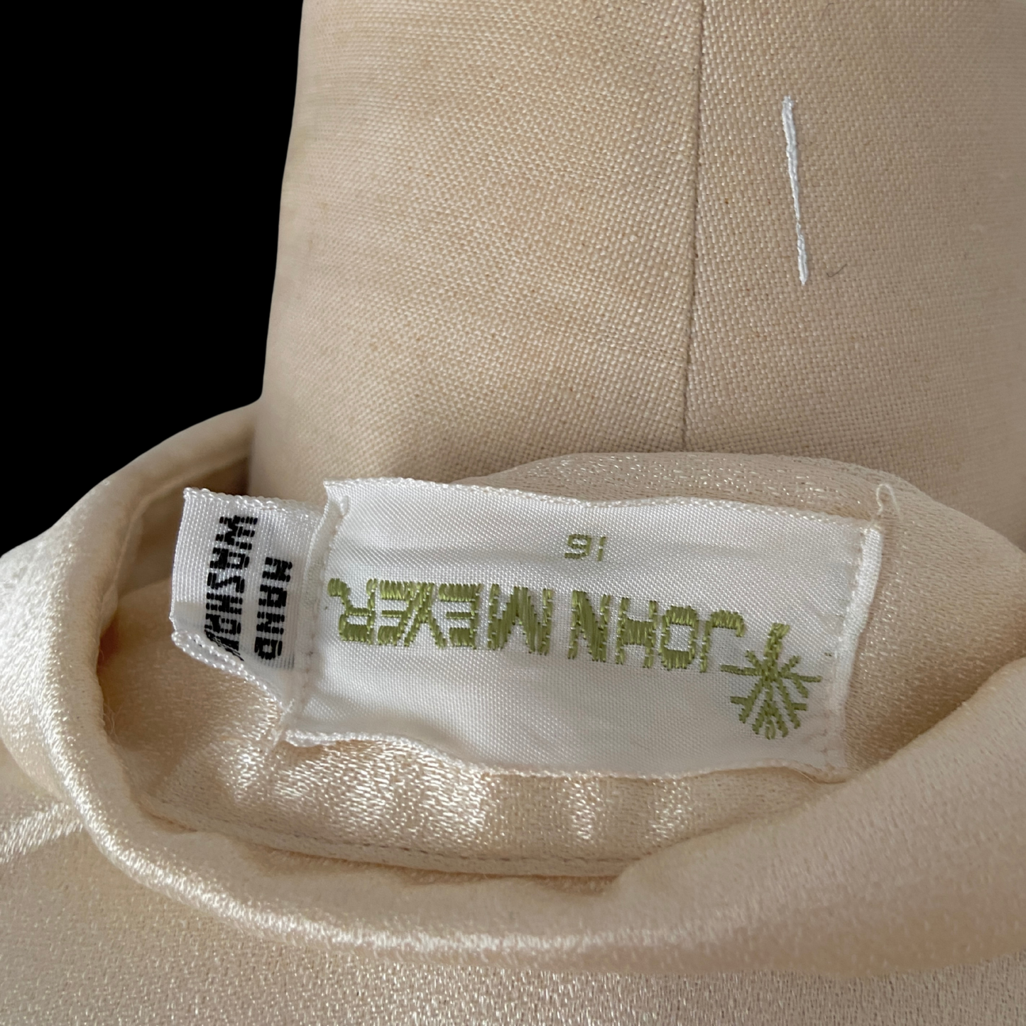 1960s Balloon Sleeve Cream Satin Blouse with Dagger Collar
