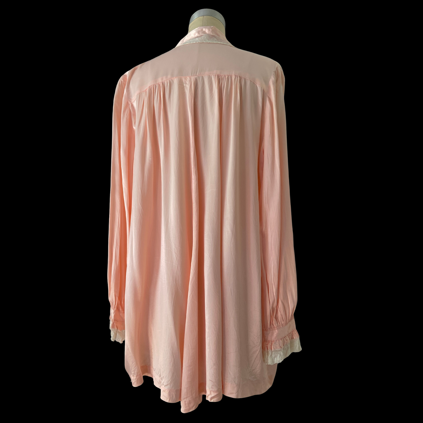 1930s 1940s Pink Satin Bed Jacket