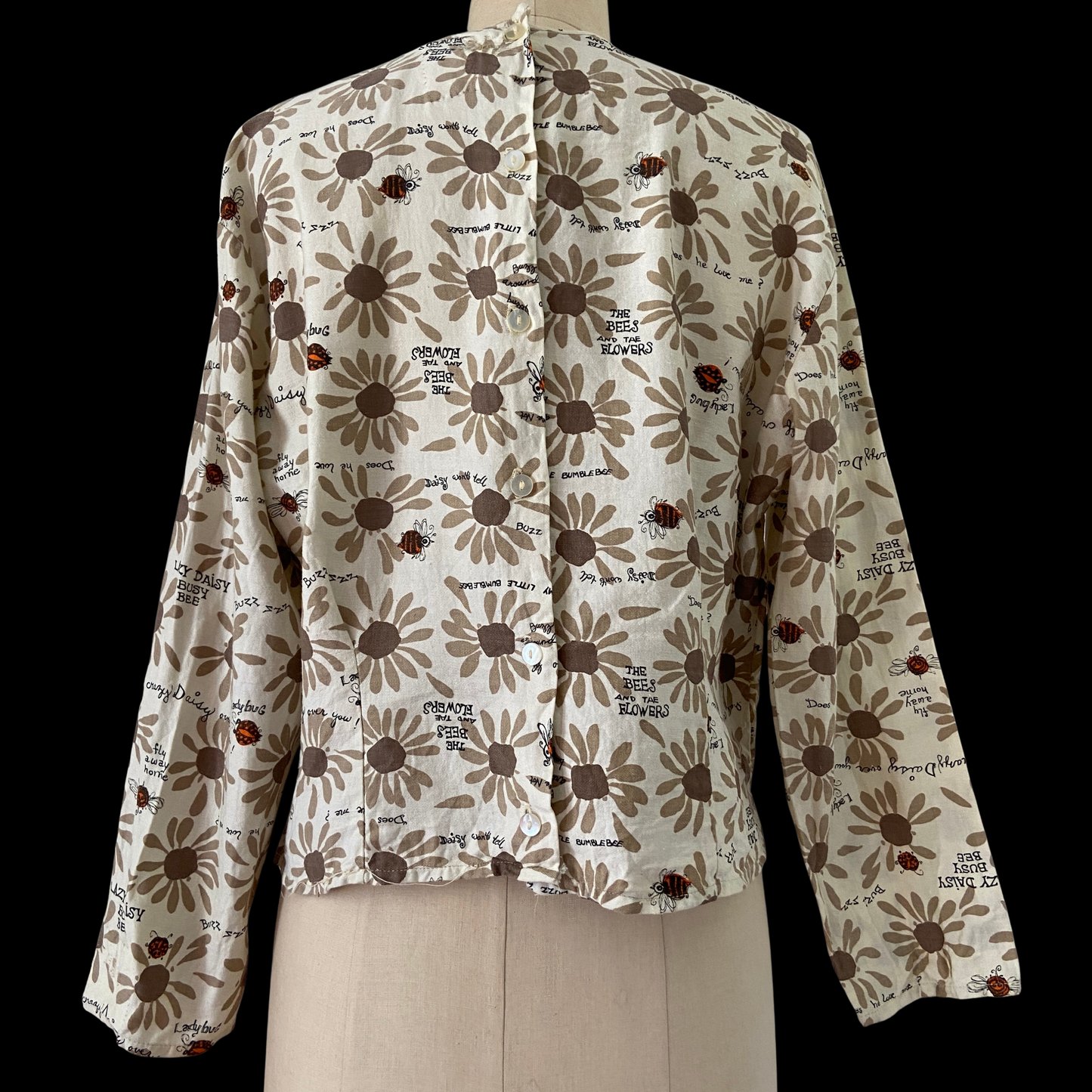 1960s Flower and Bug Novelty Print Cotton Top