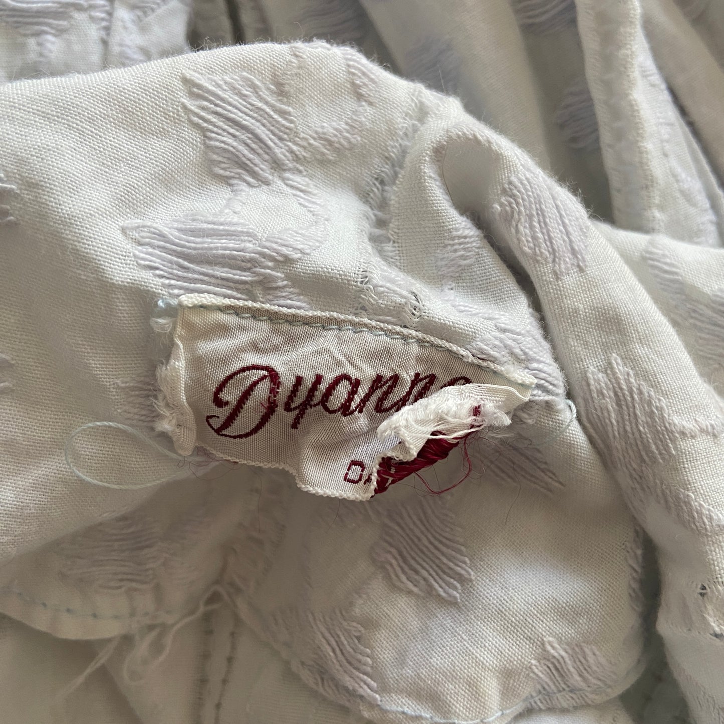 1950s White Embroidered Shawl Collar Dress