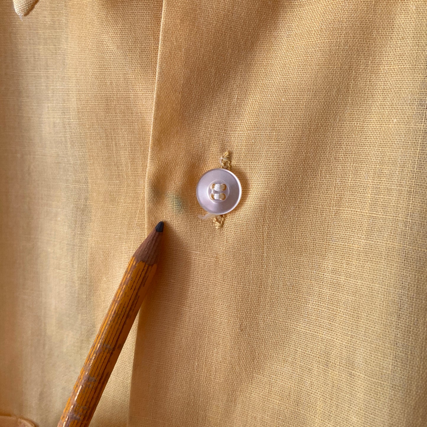 1950s Yellow Loop Collar Shirt