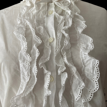1950s Ruffle and Lace White Cotton Top