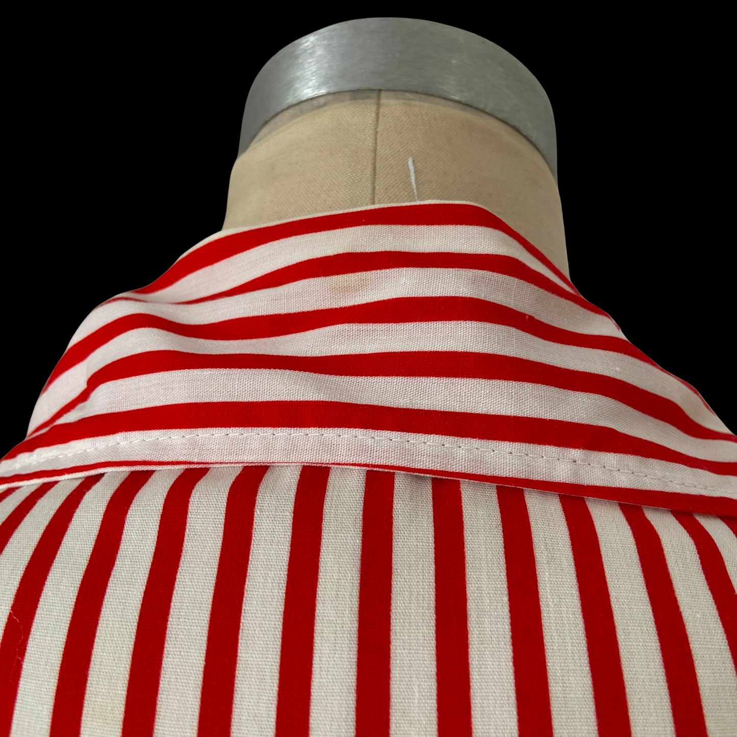 1940s Red and White Striped Cotton Top Smock Pockets