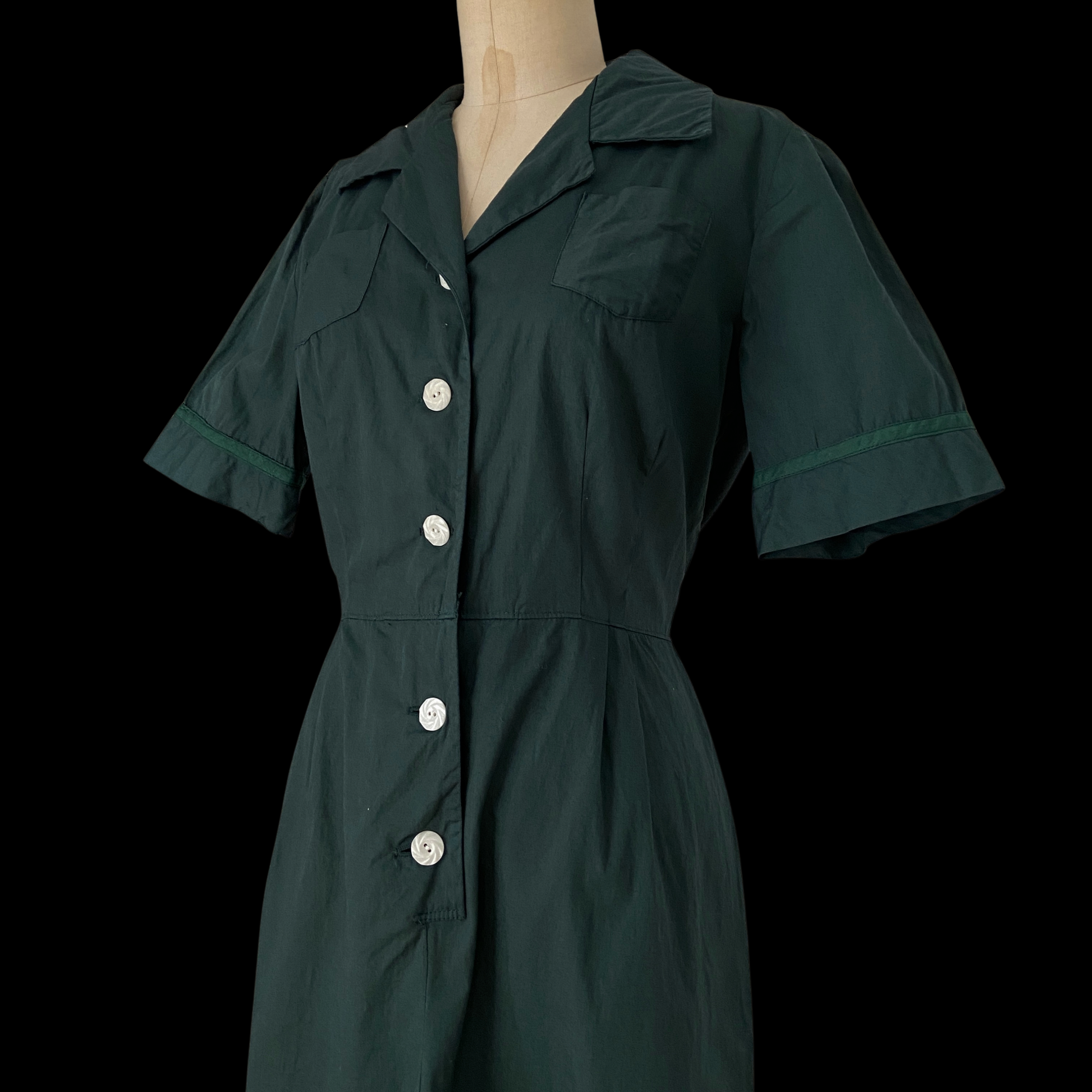1940s Green Cotton Dress with Pockets 1940s Green Cotton Dress with Pockets