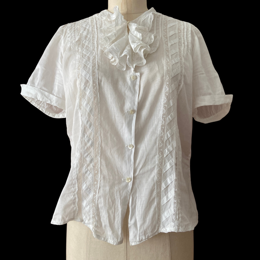 1930s White Cotton Gauze and Lace Blouse