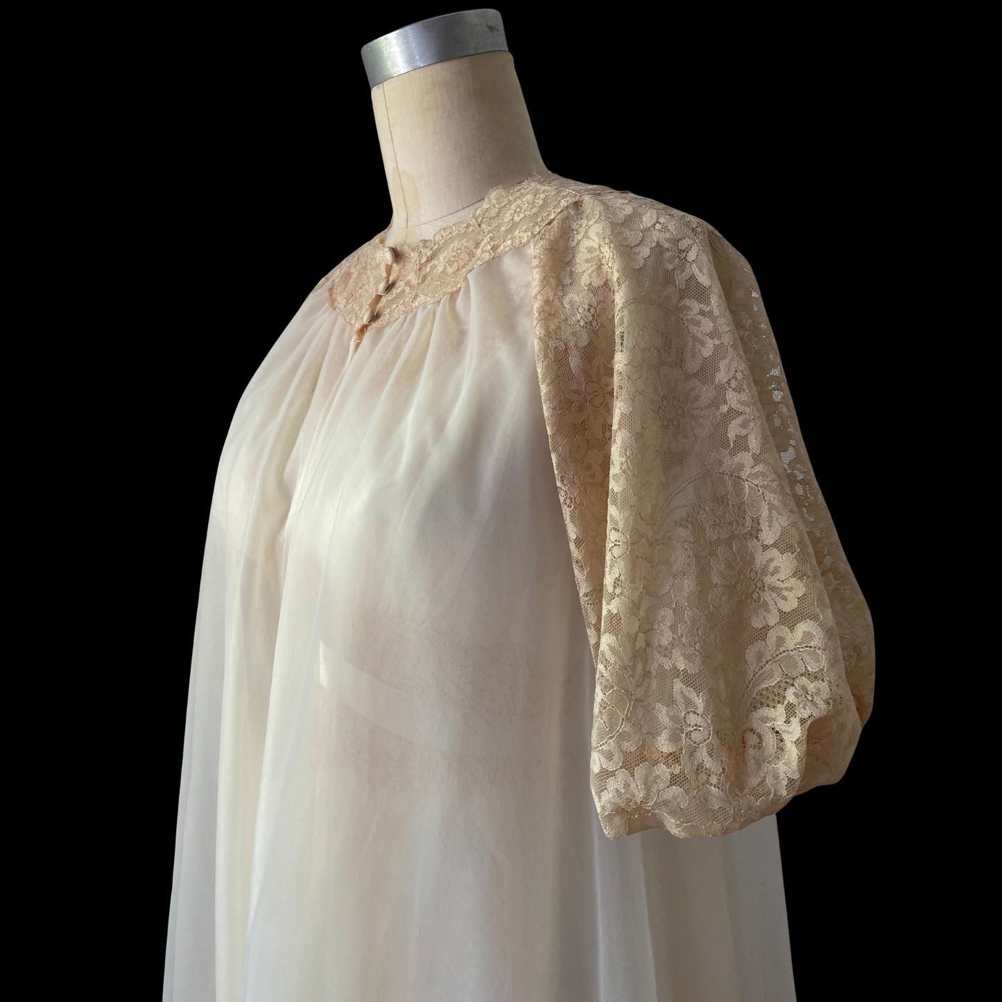 1950s 1960s White Peignoir Set Chiffon Vanity Fair