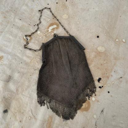 1920s Whiting and Davis Silver Mesh Chain Bag