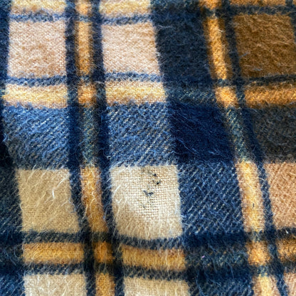 1960s Plaid Cotton Loop Collar Flannel