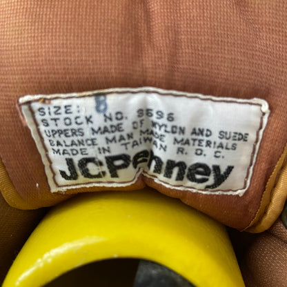 1970s Lace Up Quilted Knee High Sneaker Boots