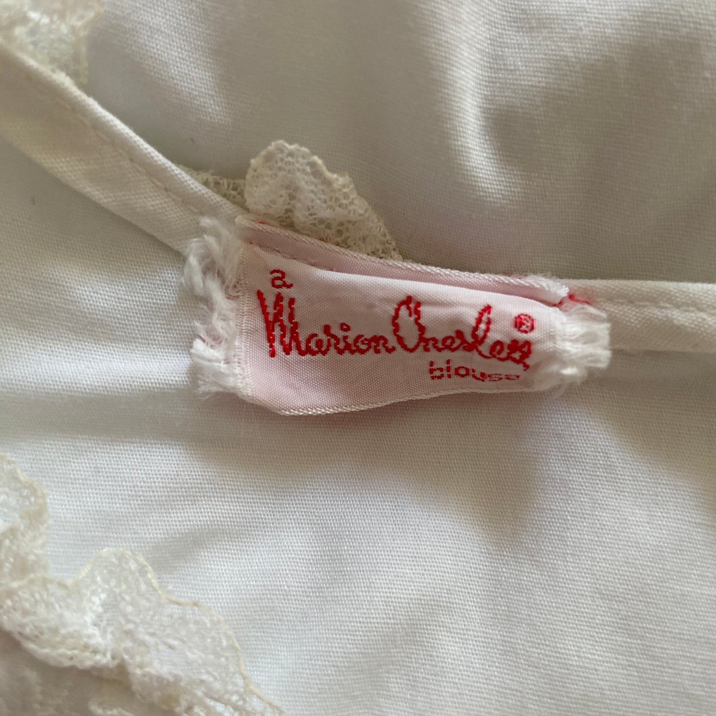 1960s Floral Lace White Cotton Top