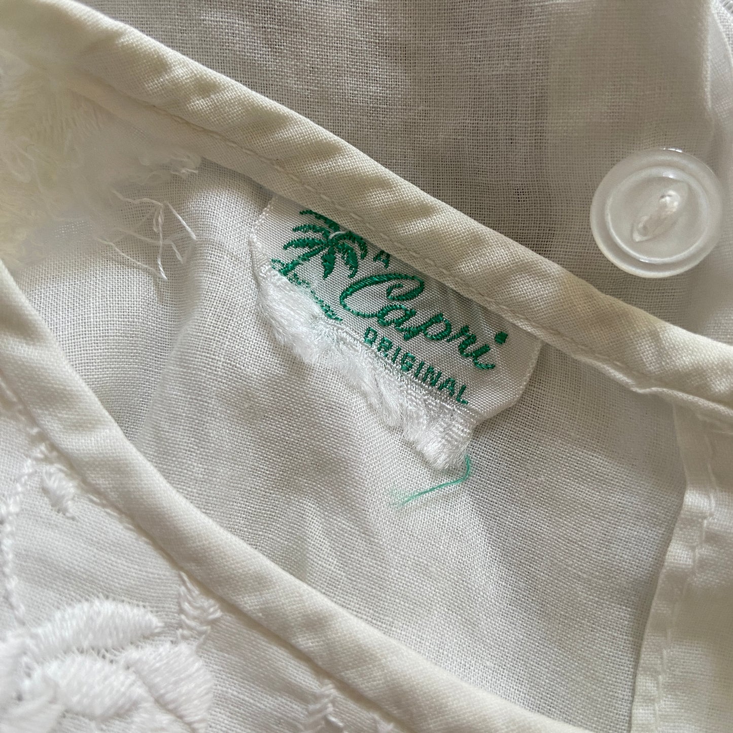 1940s Embroidered Flower & Spiderweb White Cotton Top