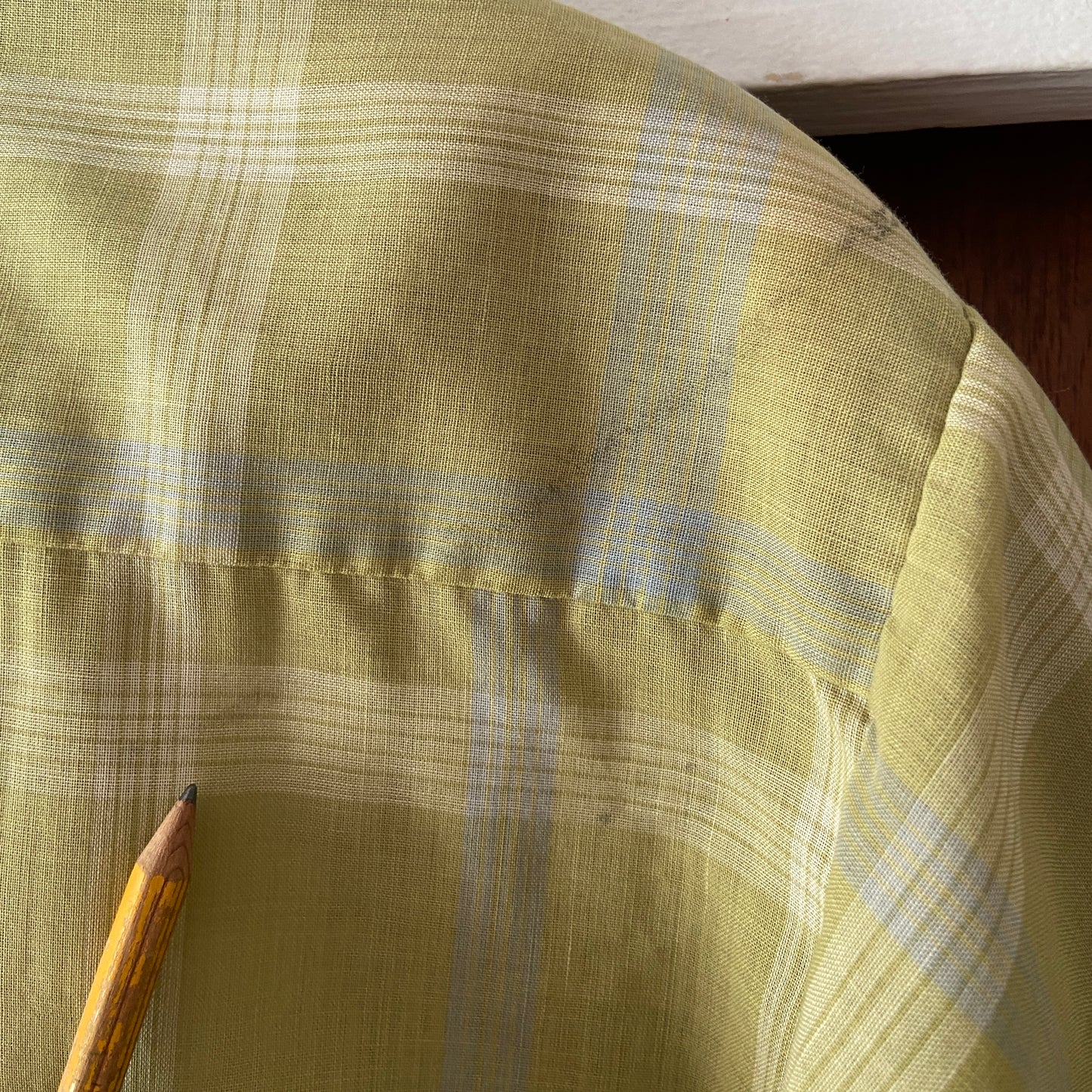 1950s Green Plaid Loop Collar Shirt