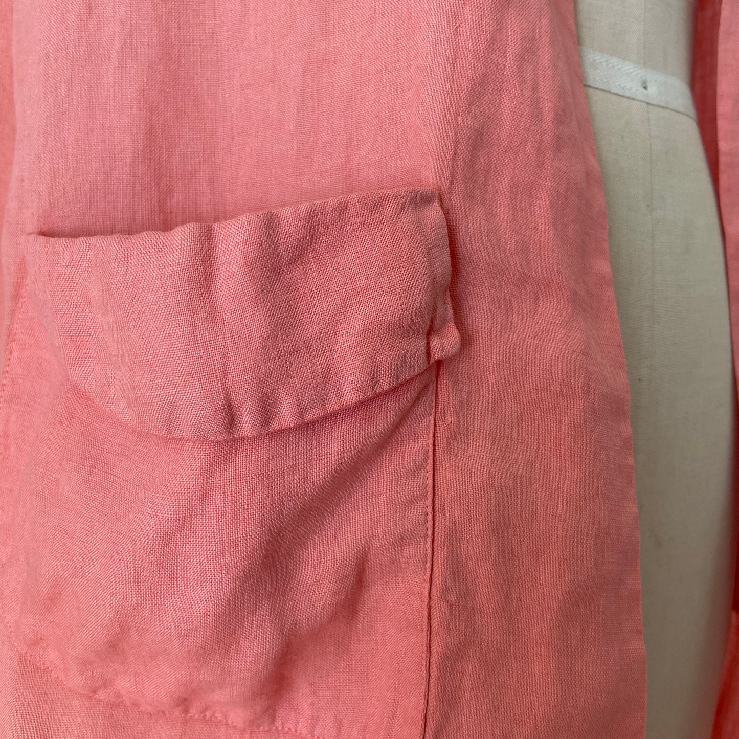 1920s Pink Linen Duster with Ruffle Collar