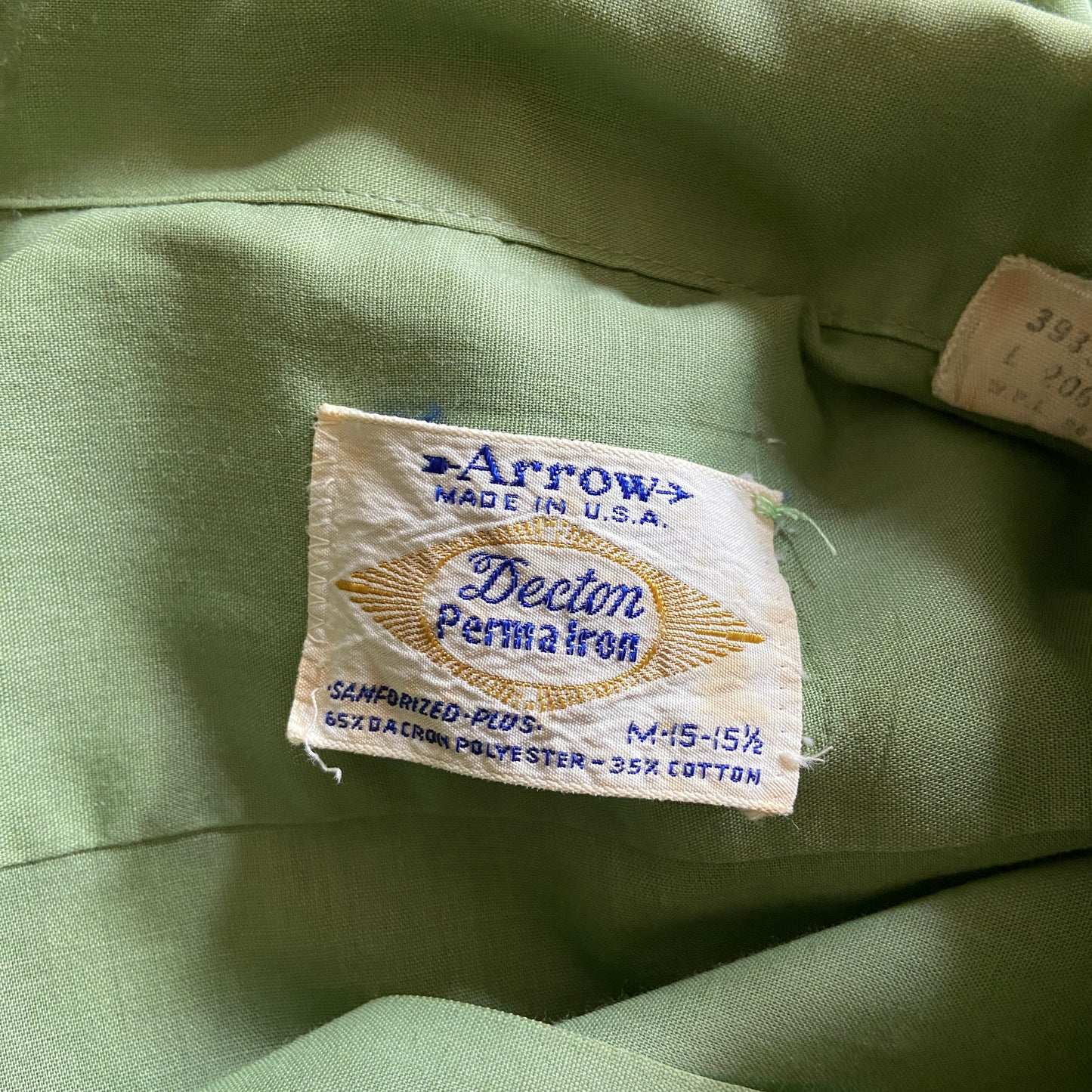 1950s Green Loop Collar Shirt