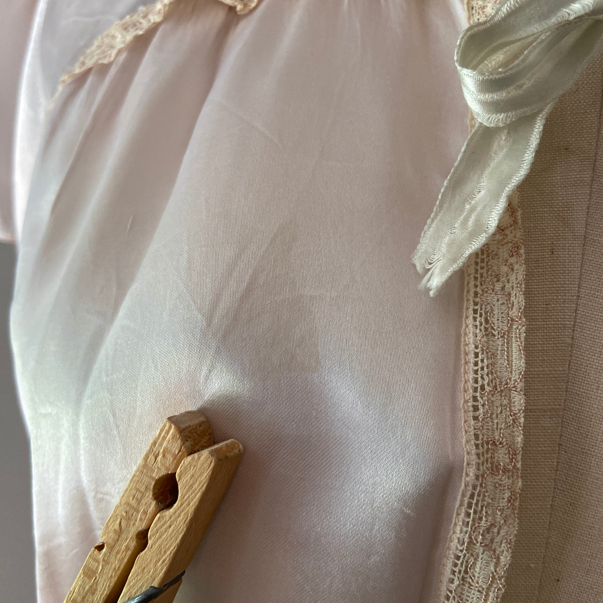 1930s Liquid Satin Bed Jacket