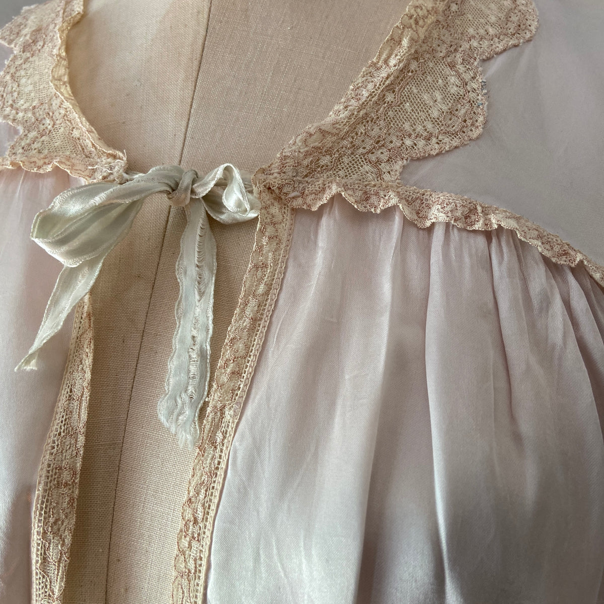 1930s Liquid Satin Bed Jacket