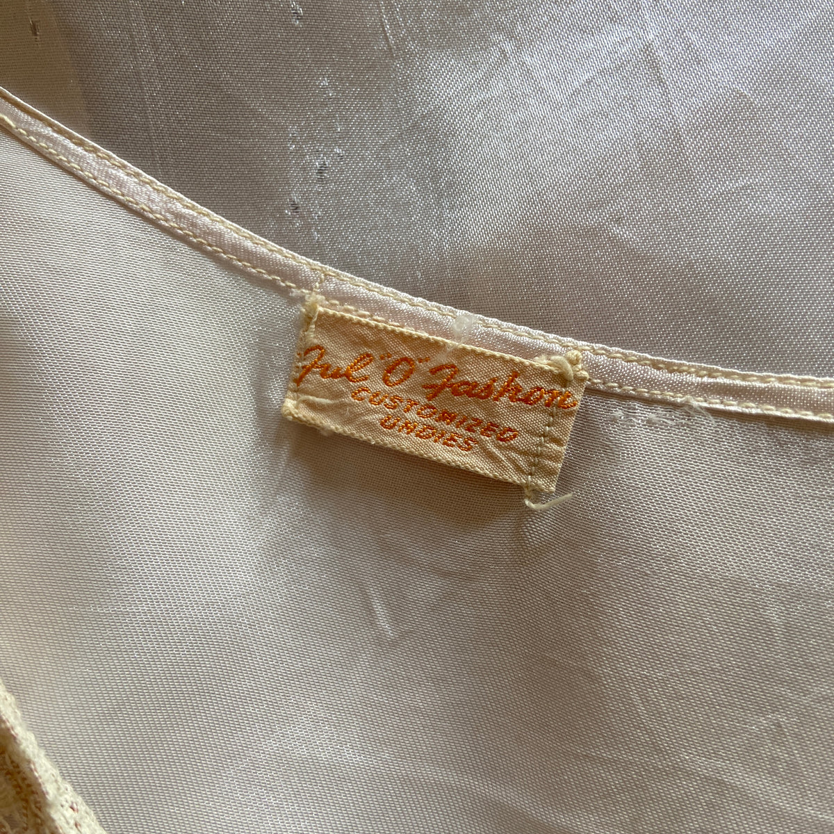 1930s Liquid Satin Bed Jacket