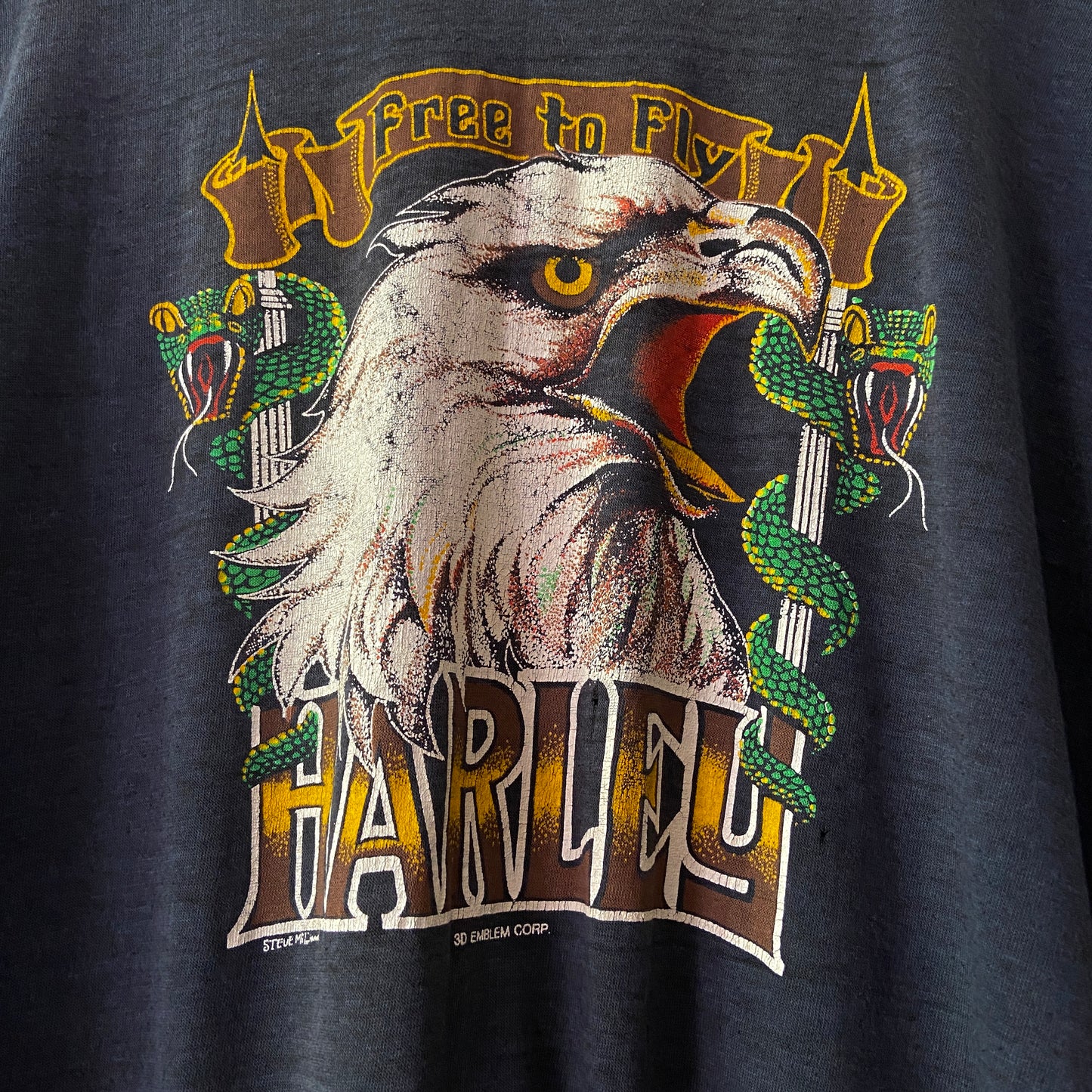 1980s Harley Davidson "Free to Fly" 3D Emblem Tee