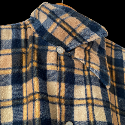 1960s Plaid Cotton Loop Collar Flannel